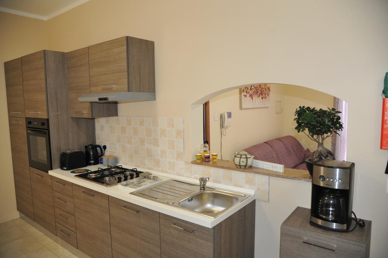 Doms Apartment Tarxien Exterior foto